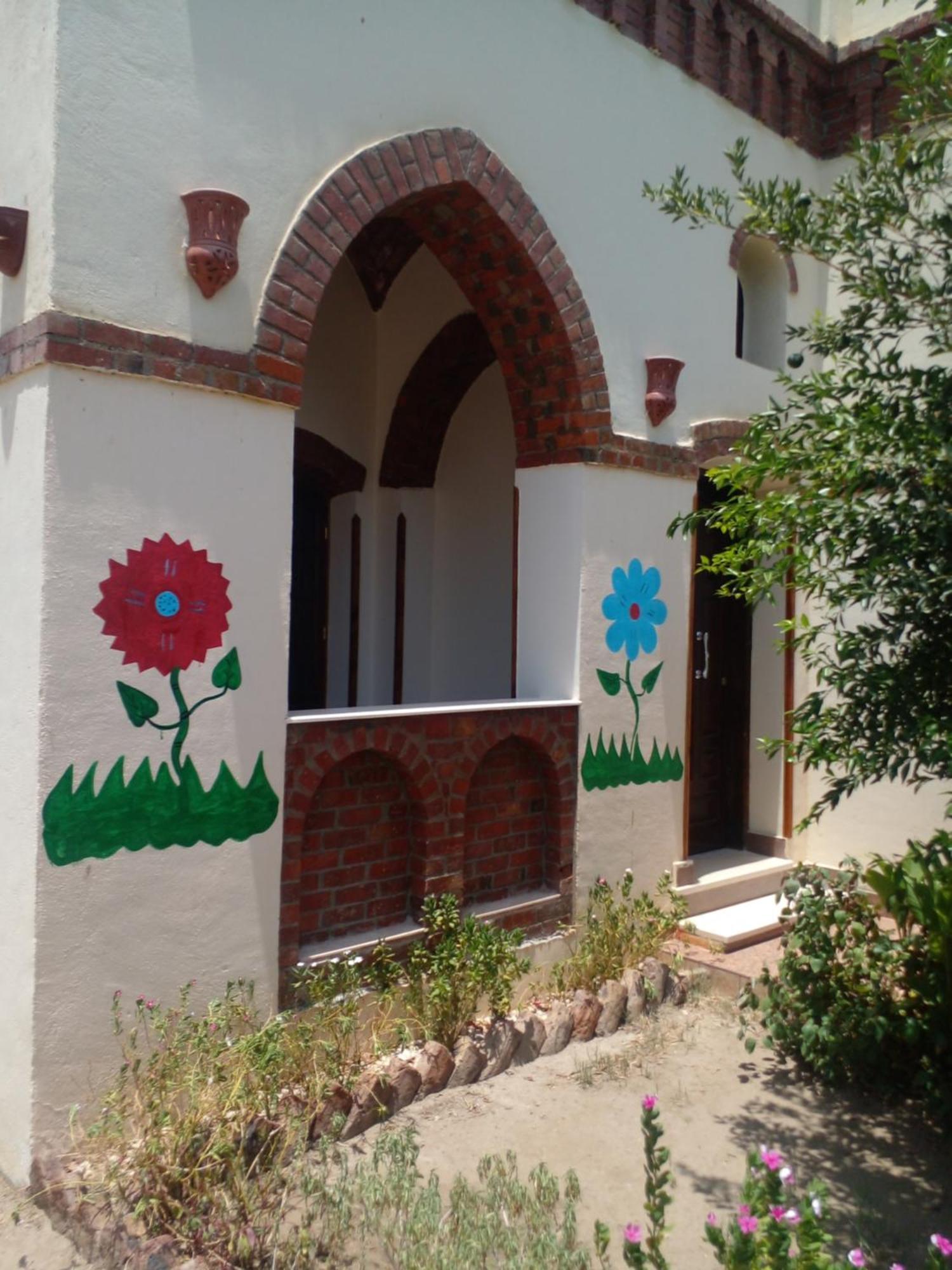 Tasneem Palace